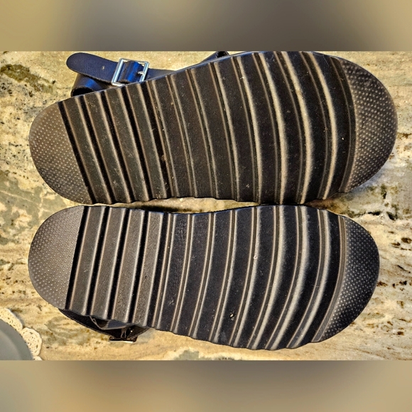 Women's Madden Girl platform sandals - Picture 3 of 5